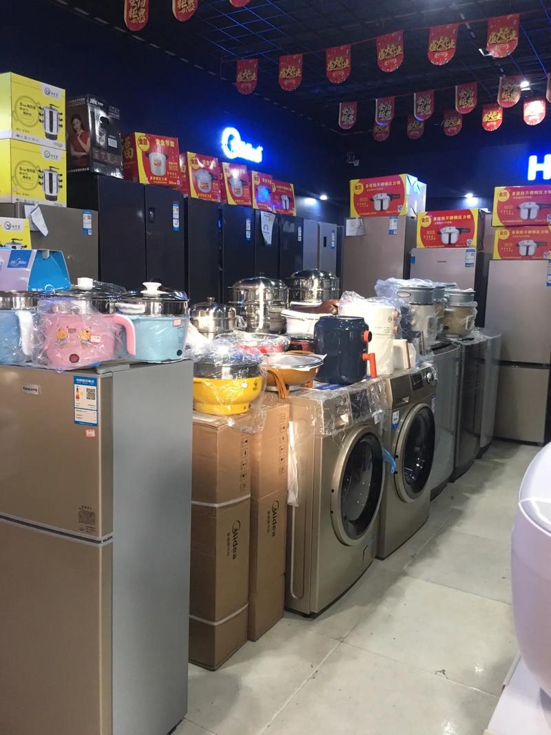 女主叫楚寒，一个在现代都市中独立自主的新女性。
